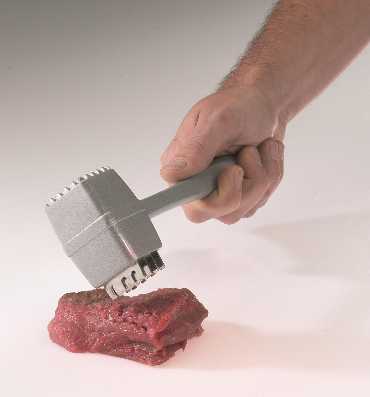 Westmark-Steakhammer mit Pikier-Messer-Klingen